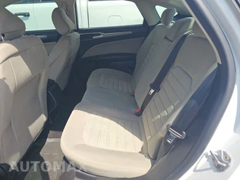 2020 Ford Fusion S – miniatura 13