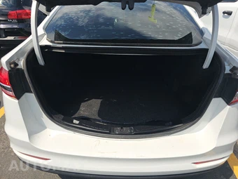2020 Ford Fusion S – miniatura 16