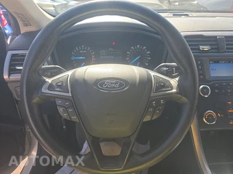 2020 Ford Fusion S – miniatura 10