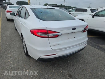 2020 Ford Fusion S – miniatura 5