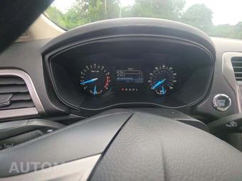 2020 Ford Fusion S - miniatura 9