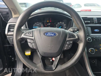 2020 Ford Fusion S – miniatura 10