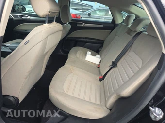 2020 Ford Fusion S – miniatura 13