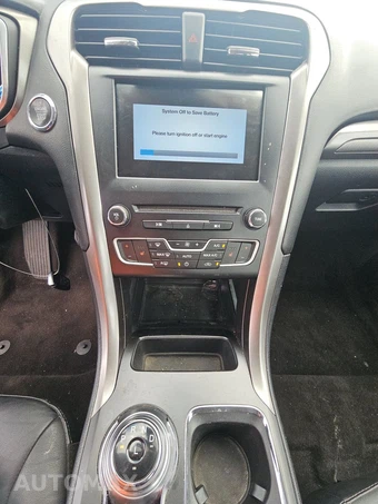 2020 Ford Fusion S – miniatura 11