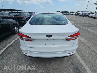 2020 Ford Fusion S – miniatura 5