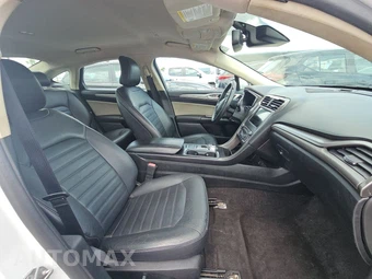 2020 Ford Fusion S – miniatura 8