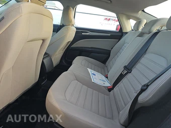 2020 Ford Fusion S – miniatura 13