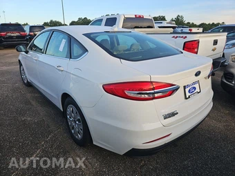 2020 Ford Fusion S – miniatura 6