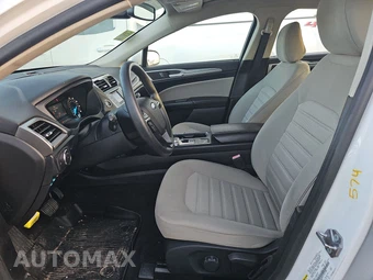 2020 Ford Fusion S – miniatura 7