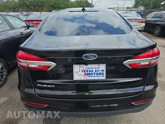 2020 Ford Fusion S – miniatura 5