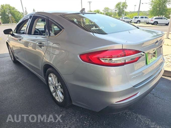 2020 Ford Fusion SE – miniatura 2