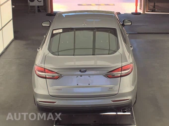 2020 Ford Fusion SE - miniatura 5