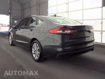 2020 Ford Fusion SE - miniatura 6