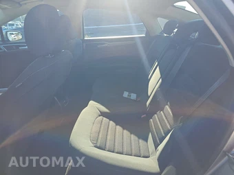 2020 Ford Fusion SE - miniatura 13