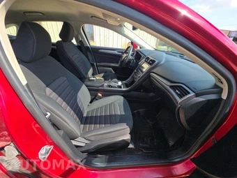 2020 Ford Fusion SE - miniatura 15