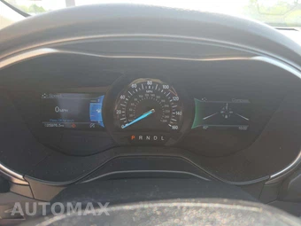 2020 Ford Fusion SE - miniatura 6
