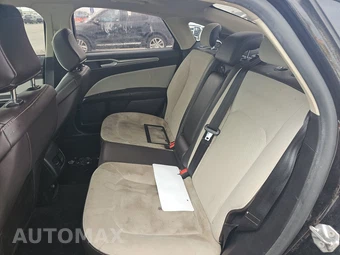 2020 Ford Fusion SE - miniatura 13