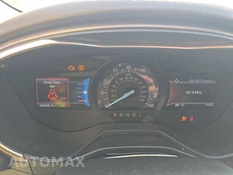 2020 Ford Fusion SE - miniatura 12