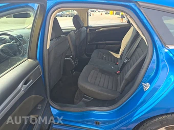 2020 Ford Fusion SE - miniatura 13