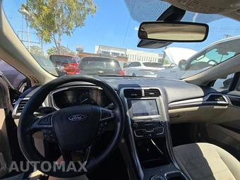 2020 Ford Fusion SE - miniatura 11