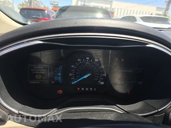 2020 Ford Fusion SE - miniatura 12