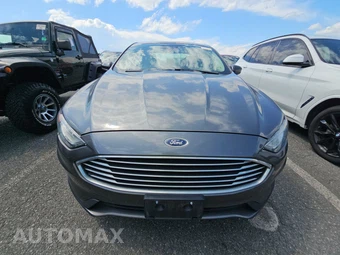 2020 Ford Fusion SE - miniatura 2