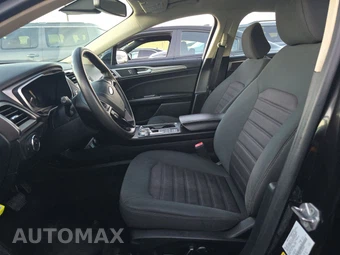 2020 Ford Fusion SE – miniatura 7