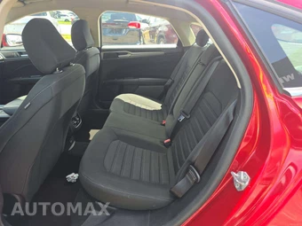 2020 Ford Fusion SE – miniatura 10