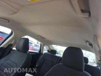2020 Ford Fusion SE – miniatura 8