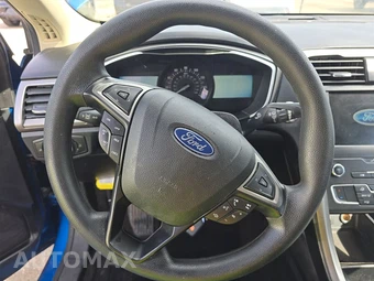 2020 Ford Fusion SE - miniatura 10