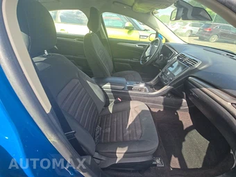 2020 Ford Fusion SE - miniatura 8