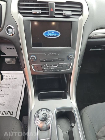 2020 Ford Fusion SE - miniatura 11