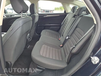 2020 Ford Fusion SE - miniatura 13