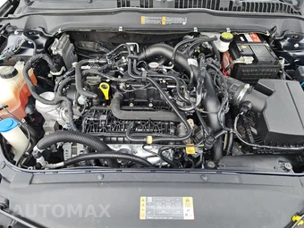 2020 Ford Fusion SE - miniatura 15