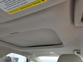 2020 Ford Fusion SE – miniatura 11