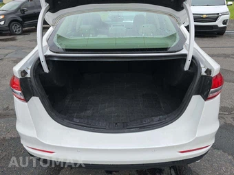 2020 Ford Fusion SE – miniatura 14