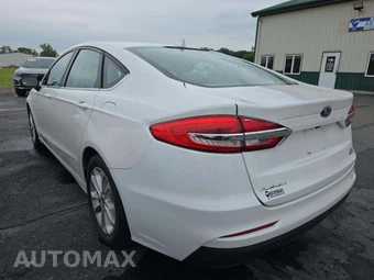 2020 Ford Fusion SE – miniatura 2