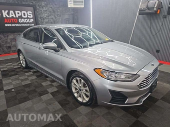2020 Ford Fusion SE – miniatura 4