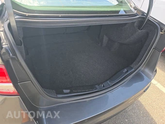 2020 Ford Fusion SE – miniatura 16