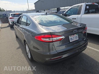 2020 Ford Fusion SE – miniatura 6