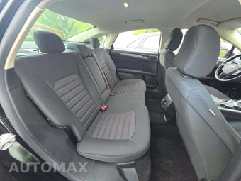 2020 Ford Fusion SE - miniatura 16