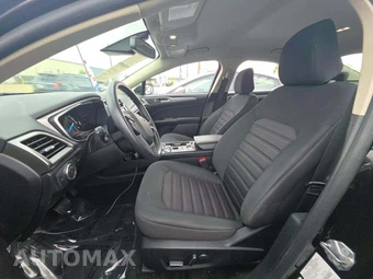 2020 Ford Fusion SE - miniatura 6
