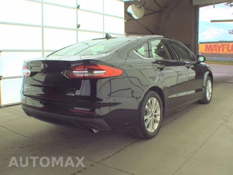 2020 Ford Fusion SE - miniatura 4