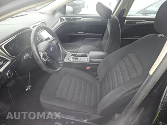 2020 Ford Fusion SE - miniatura 7