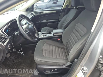 2020 Ford Fusion SE - miniatura 7