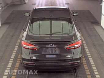 2020 Ford Fusion SE – miniatura 5