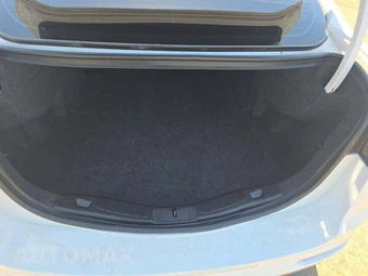 2020 Ford Fusion SE – miniatura 11