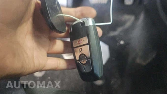 2020 Ford Fusion SE – miniatura 18