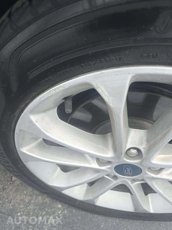 2020 Ford Fusion SE – miniatura 28