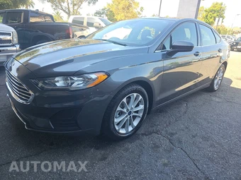 2020 Ford Fusion SE